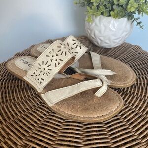 BOC Born Concept Womens 7M Comfort Sandals
Toe Strap Slip On Ivory Perforated